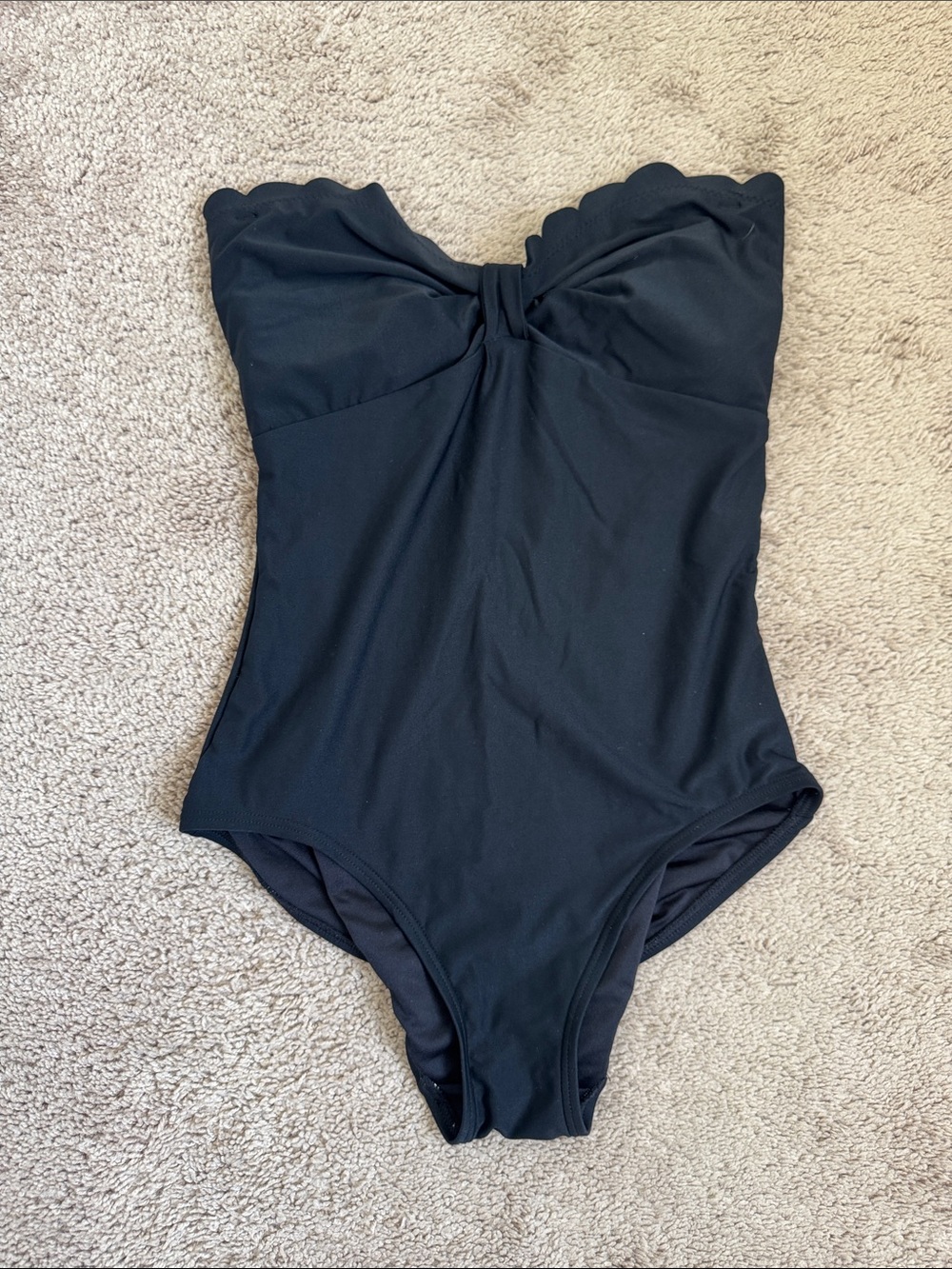 Kate Spade New York Womens Bandeau One-Piece Swimsuit